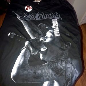 Hot Topic Wiz Khalifa t-shirt NWT
